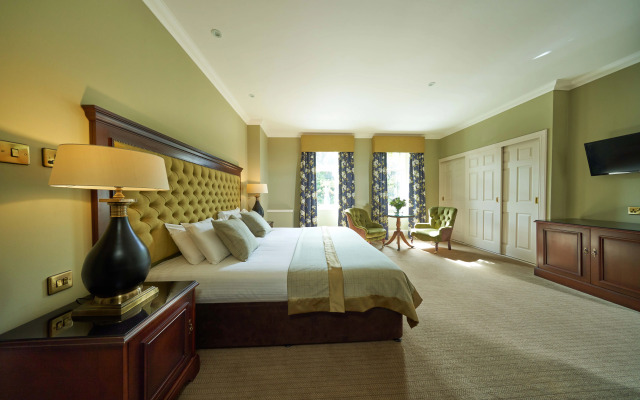 Golf View Hotel & Spa