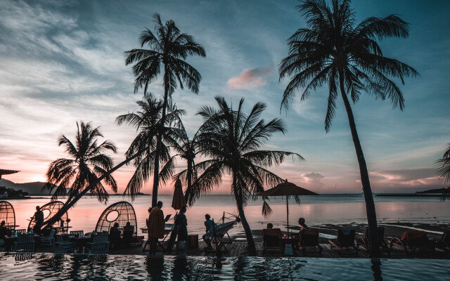 Tango Luxe Beach Villa Samui