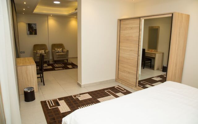 Oasis Rise Hotel Apartments