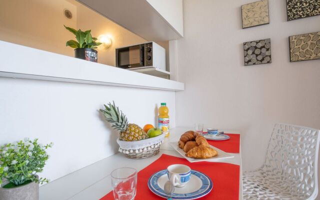 LES TROIS MaTS 12471