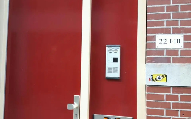 verzorgde kamer in monumentenpand