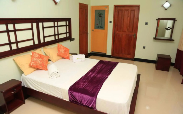 Yala River Face Inn