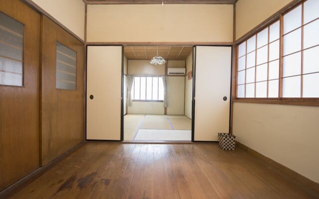 Showa house Dawasaru Zhuang