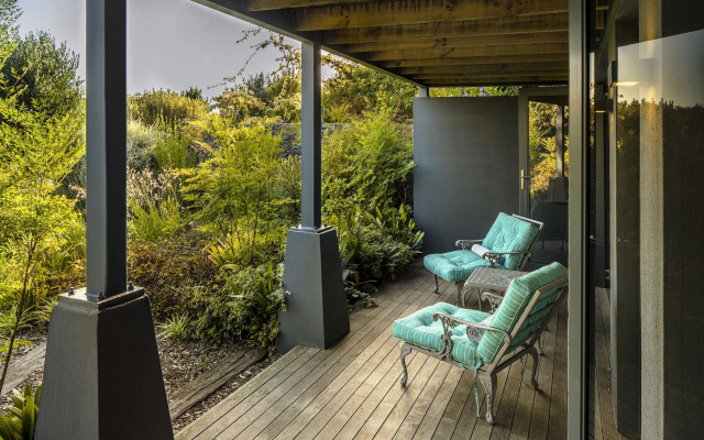 Spanish Farm Guest Lodge by Raw Africa Collection