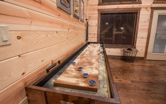 Simmer Down Lodge - 5 Br Cabin