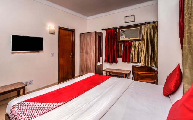 OYO 2357 Home Stay The Excellency