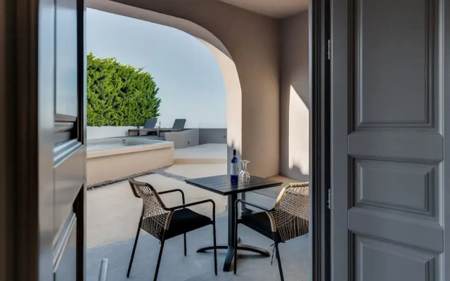 Elements Cozy Suites