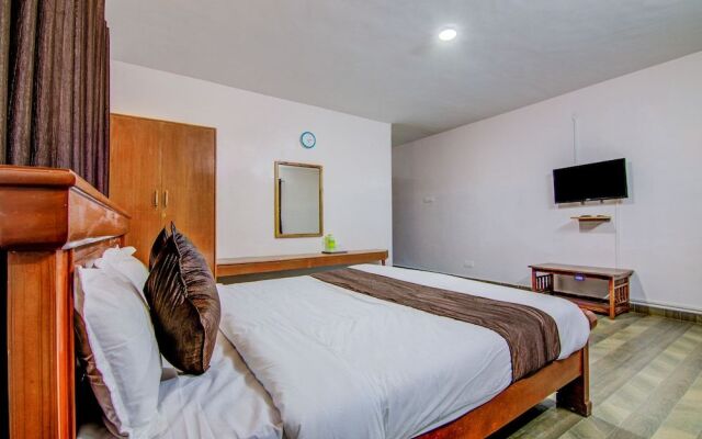 Oyo 19397 Hotel All Season