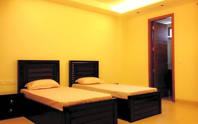 Woodpecker Service Apartments - Green Park