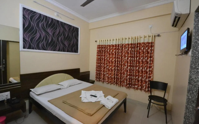 Hotel Yogiraj