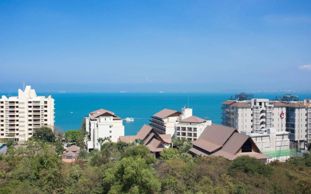 R-Con Wong Amat Suite