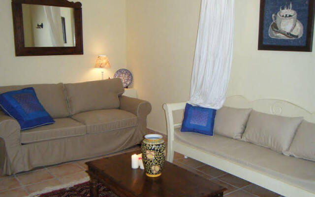 Olive Coast Suites
