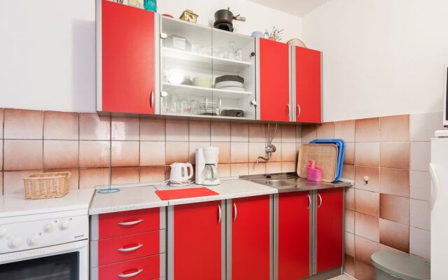 Charming Home With Private Terrace and Garden