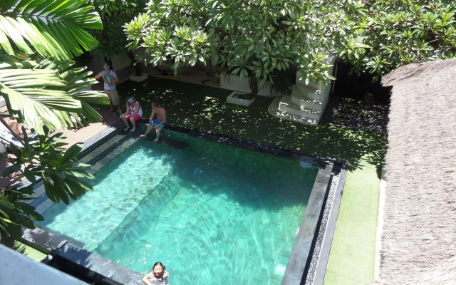 The Island Hotel Bali - Hostel
