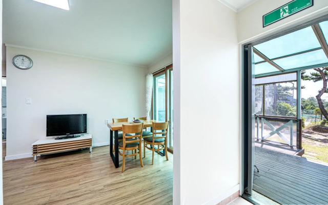 Ganghwa Nakjo Tema spa Pension