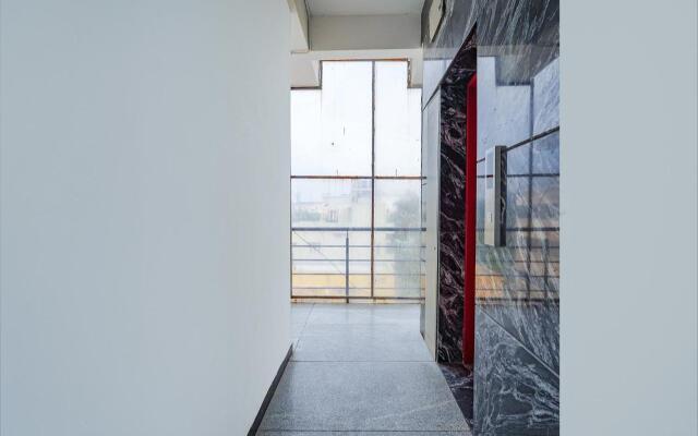 Fabexpress Kings Suites