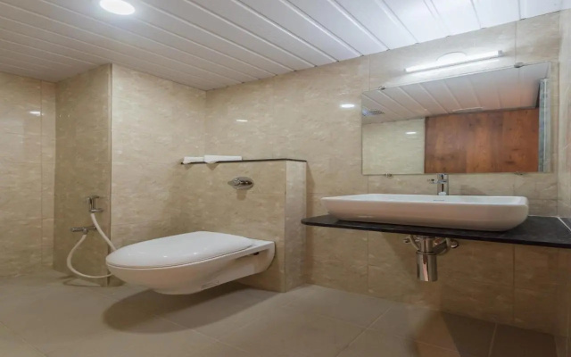 Hotel Karuna Residency