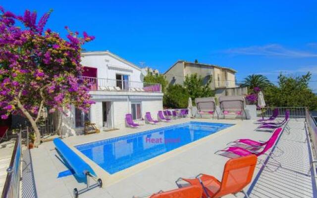 Villa Pinky