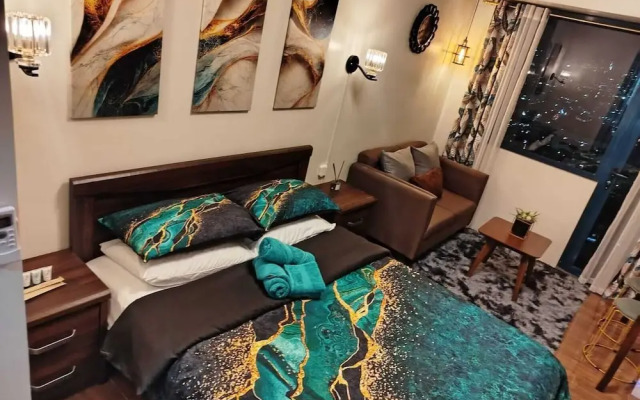 Air Residences-Modern studio w/ City skyline view
