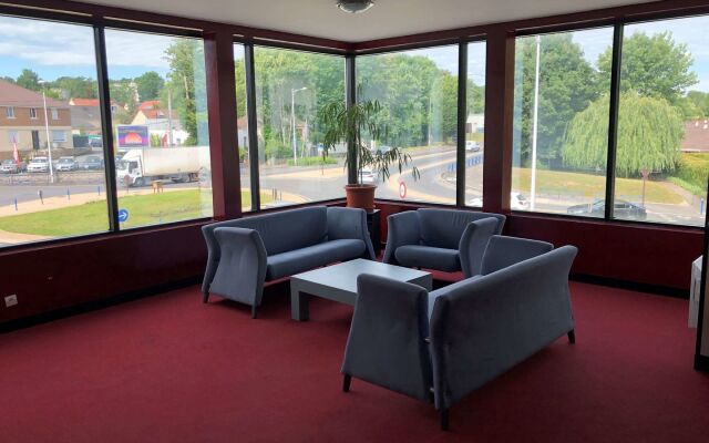 Kyriad Saint Fargeau Ponthierry Apollonia