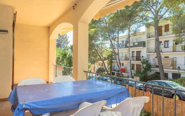 Y-4 Calella DE Palafrugell 3 PAX