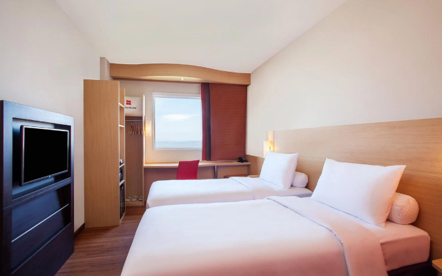 ibis Manado City Center Boulevard – Guest Rooms – Manado