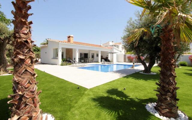 Leon Inmo Carmanso 68 - 12262