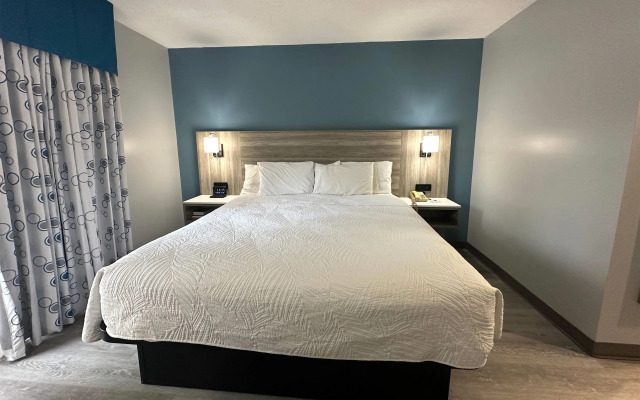 Travelodge by Wyndham Bracebridge