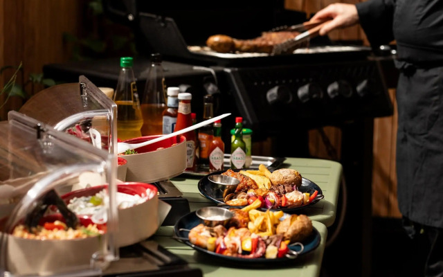 Moxy Paris Val D’Europe