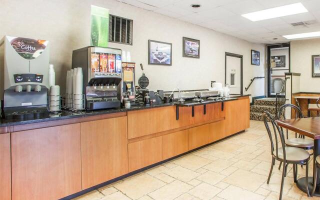 SureStay Plus Hotel by Best Western McGuire AFB Jackson