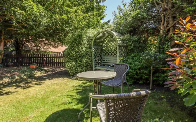 Old Blacksmiths Cottage