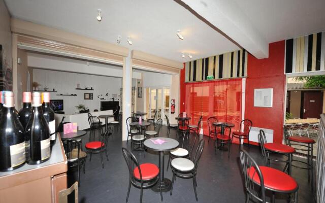 Hôtel des Bateliers