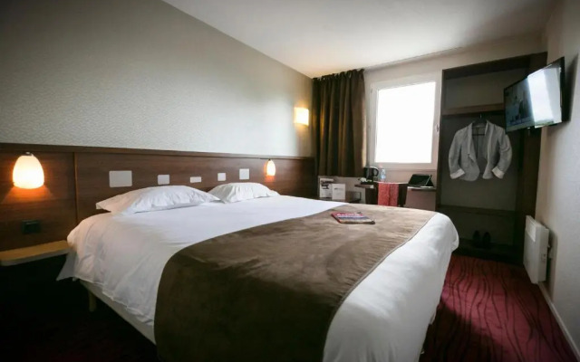 Brit Hotel Rennes - Le Castel