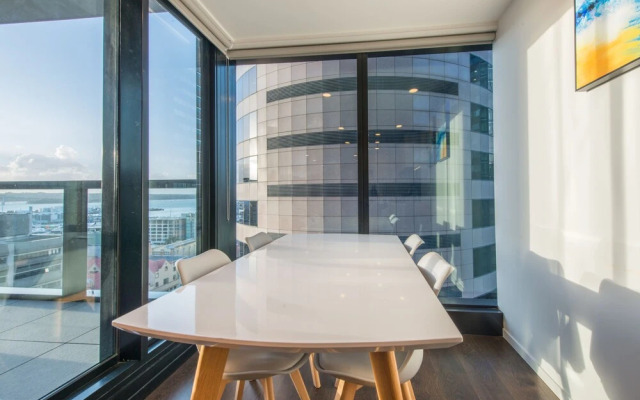 Ehome - Seaview 2Bed & 2Bath-Unbeatable Central Location