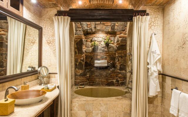 El Convento Boutique Hotel