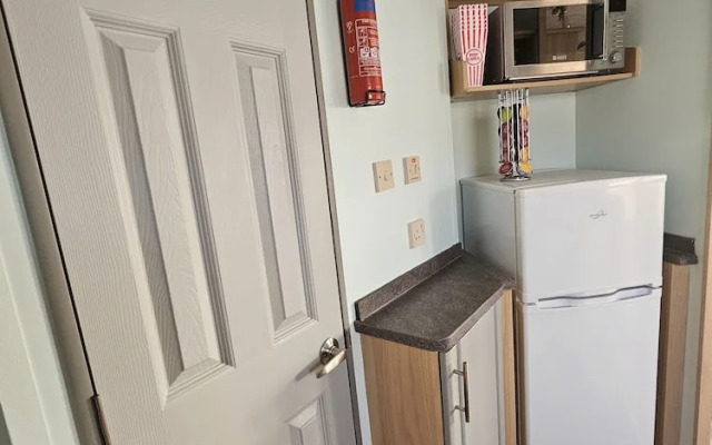 Inviting 3-bed Caravan in Porthcawl