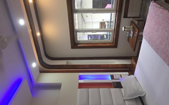 Hotel Pink City