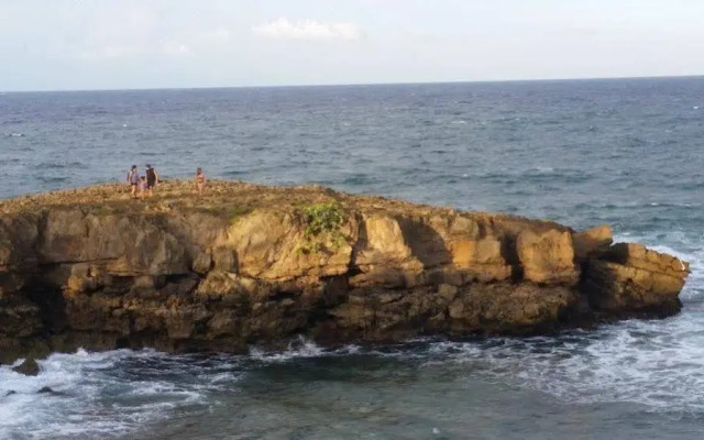 Dorado Centrally Located Guest House