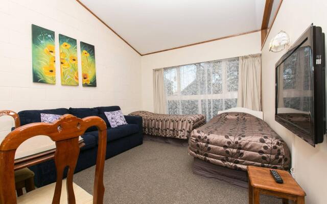 Ranfurly Evergreen Motel