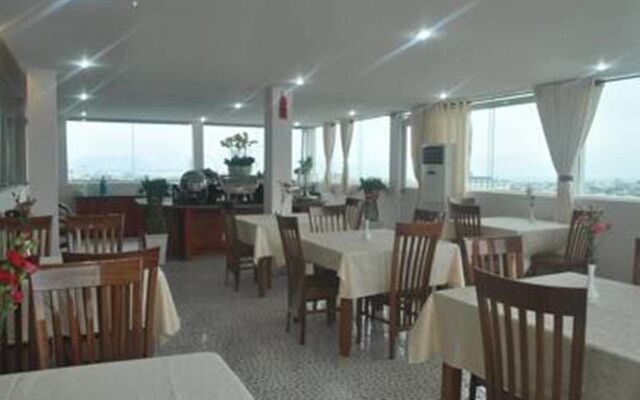 A25 Hotel - 137 Nguyen Du DN