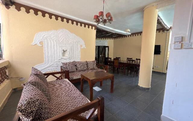 Kivuliii Villa