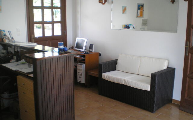 Golden Sun Hotel