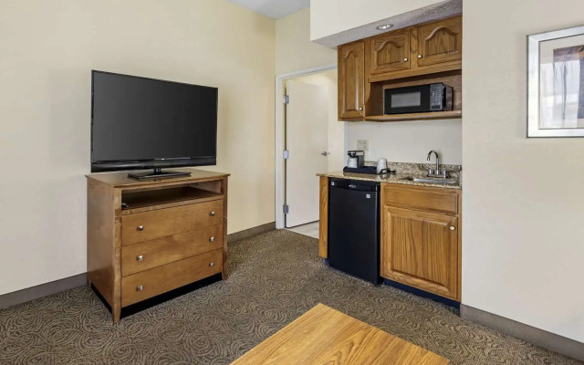 Best Western Thunderbird Motel