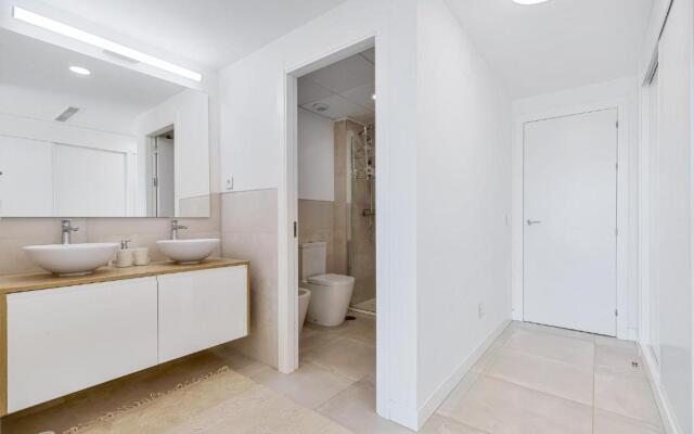 Lovely 3 bedroom apartment next to higueron area.