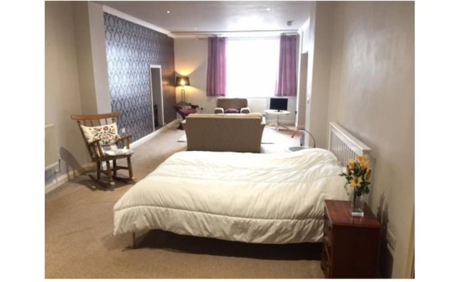 St Leonards Seaside Apartment