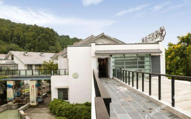 Qiandao Lake Seclusion Hotel (Central Lake Scenic Area Branch)