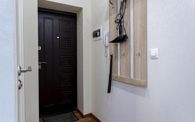 Апартаменты на проспекте Бардина