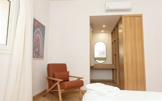 Grey l studio apartments Downtown Cairo Ouzonian House