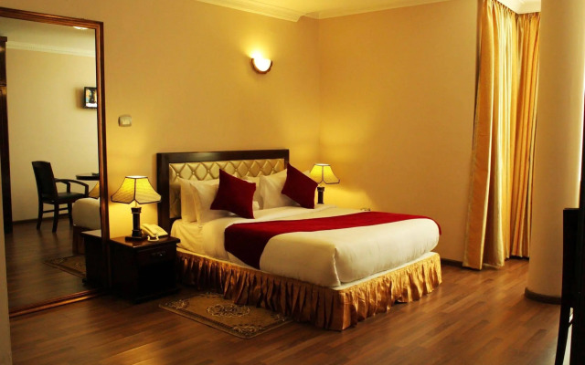 Oasis Hotel Apartment