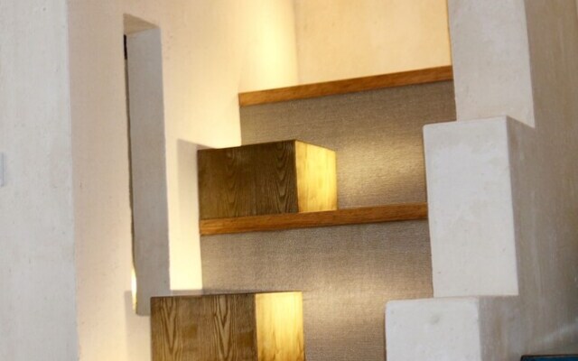The Twelve Manor•Terraces Lodge